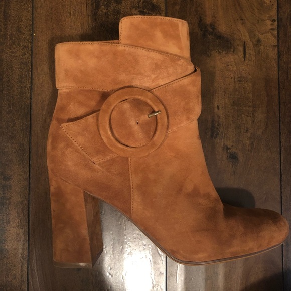 Naturalizer Rae Bootie - Picture 2 of 4